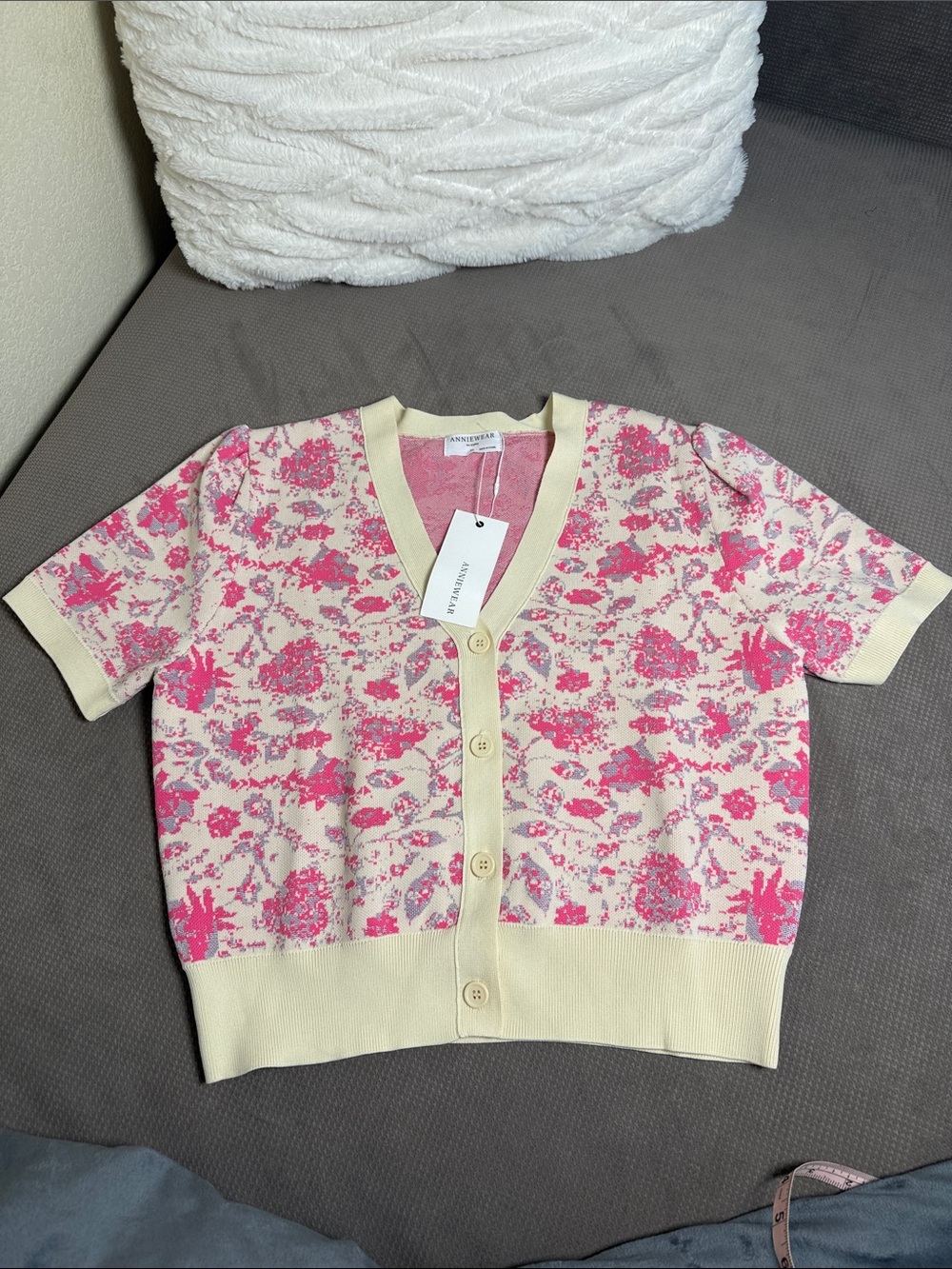 Anniewear Floral Knit Short-Sleeve Camisole Cardigan - Pink/Cream